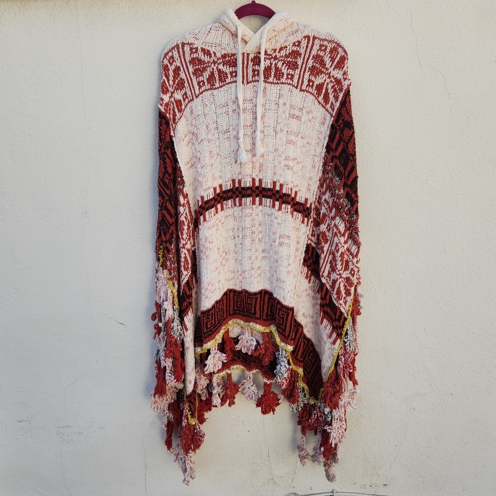 FREE PEOPLE Craft Hooded Poncho in Gardenia Spice - Picture 3 of 10